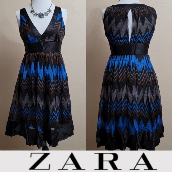 Zara Dresses & Skirts - ⚡SALE⚡ZARA Chevron Silk Dress